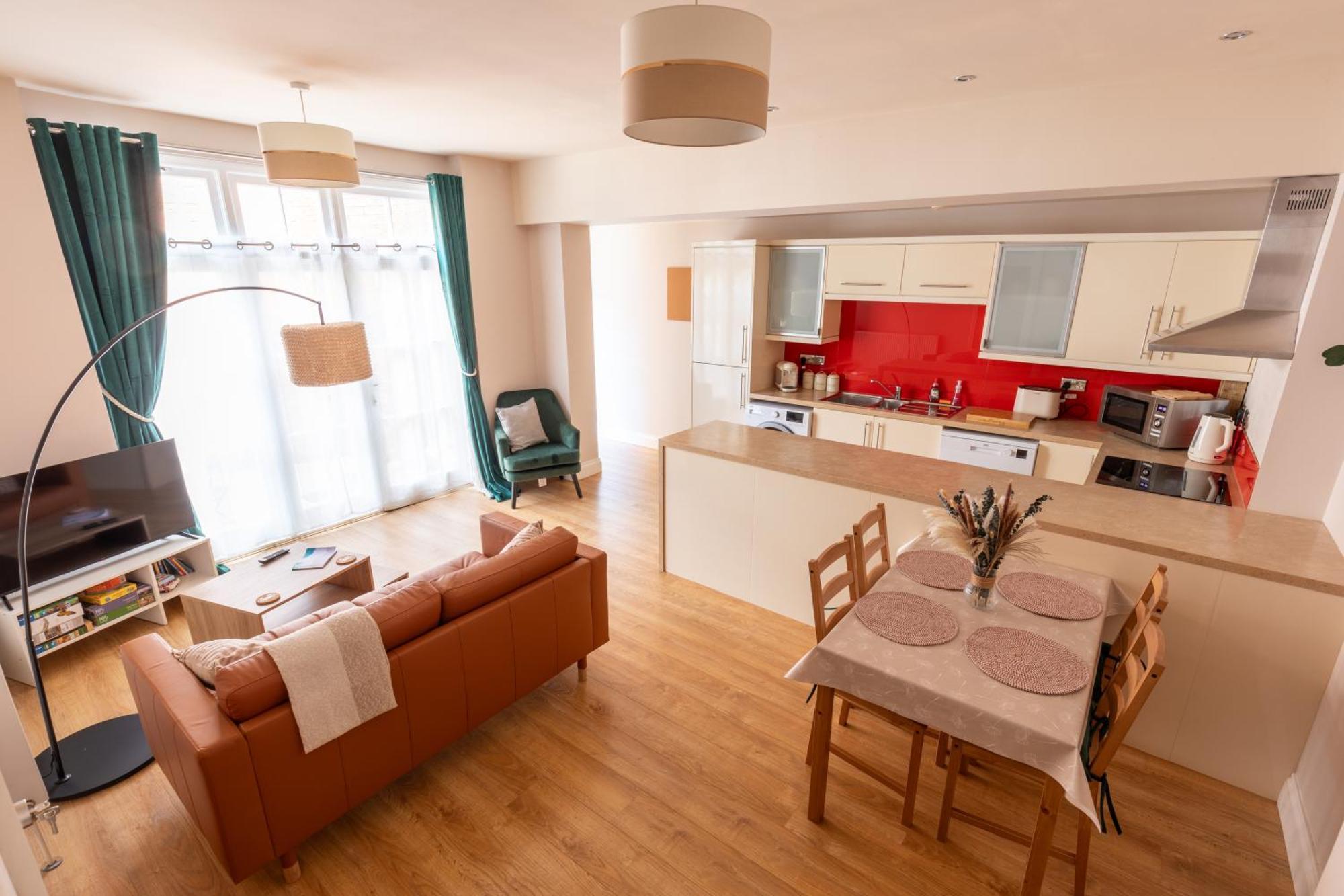 Apartment Charming Beachside Town House Ryde (Isle of Wight)